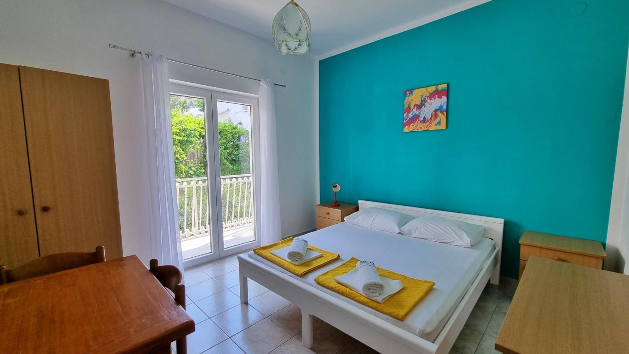 Apartments Mandalinic Omis Bagian luar foto